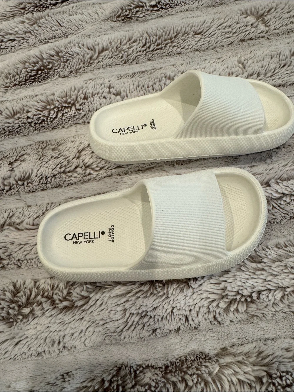 Capelli of New York Kids White Slide Sandals with Textured Strap